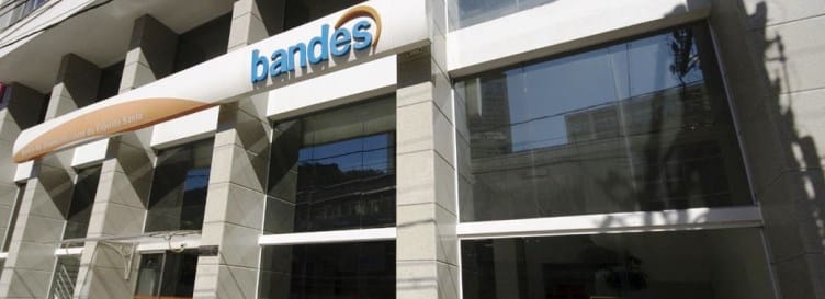 Bandes abre estágio com bolsa de R$ 1.113,29