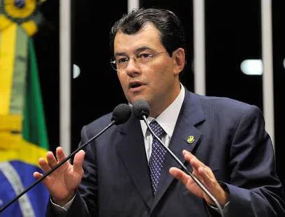 Ministro de Minas e Energia vem ao Espírito Santo lançar programa de energia solar