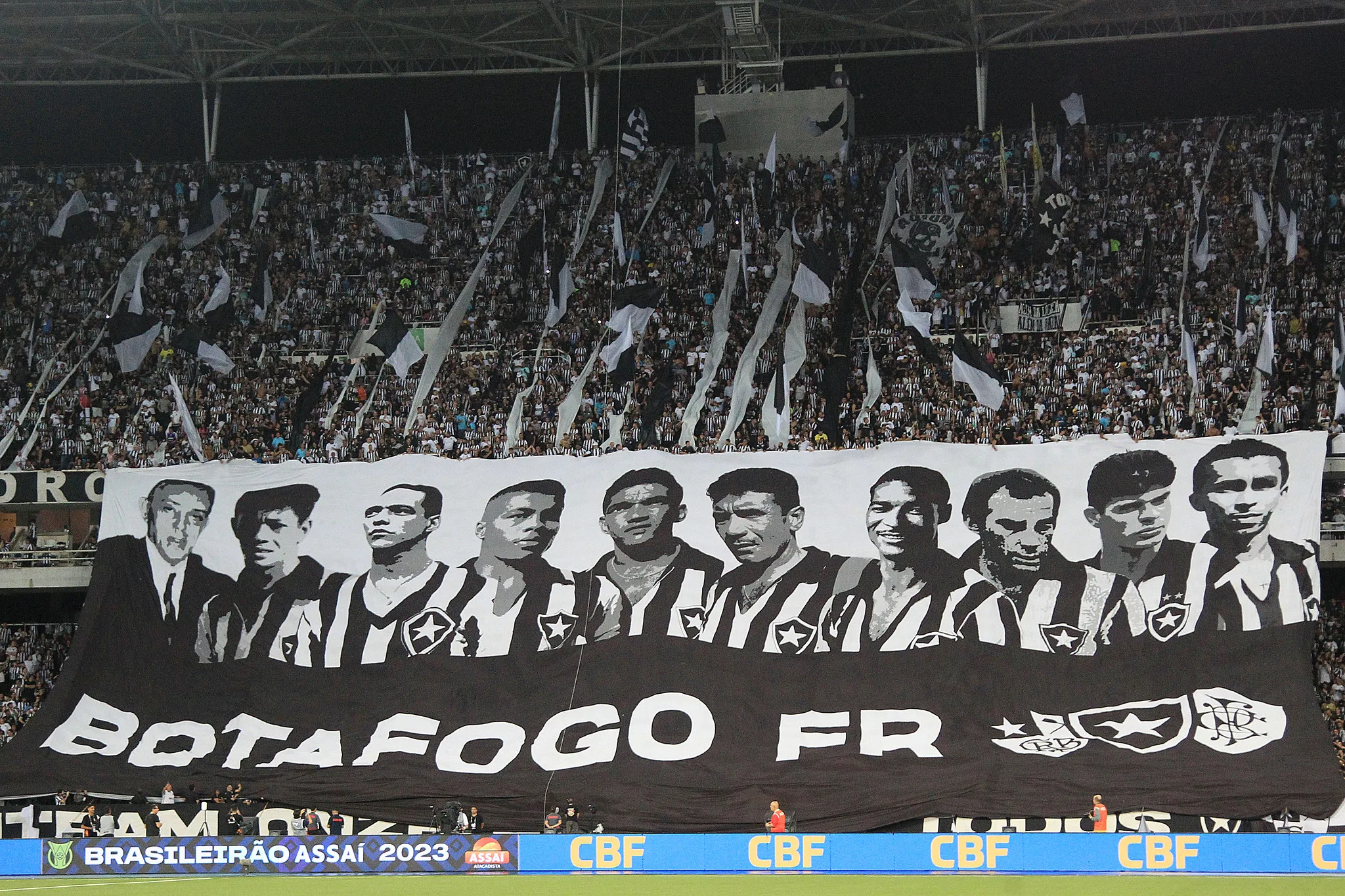 OPINIÃO | Tem coisas que só acontecem com o Botafogo...