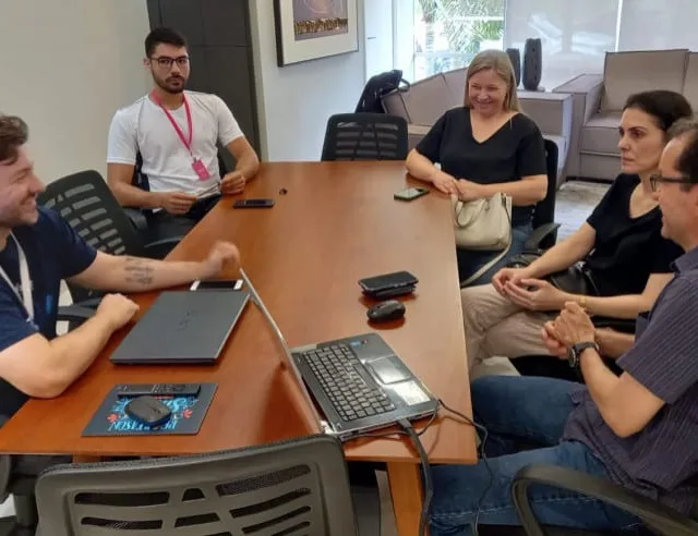 A Flexlajes participou da Trilha de Inovação no Construhub e segue recebendo mentorias dos especialistas. Créditos: Divulgação 