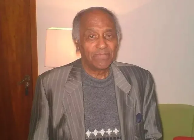 Morre Carlos Gonzaga, cantor de 'Diana', um dos pioneiros do rock no Brasil