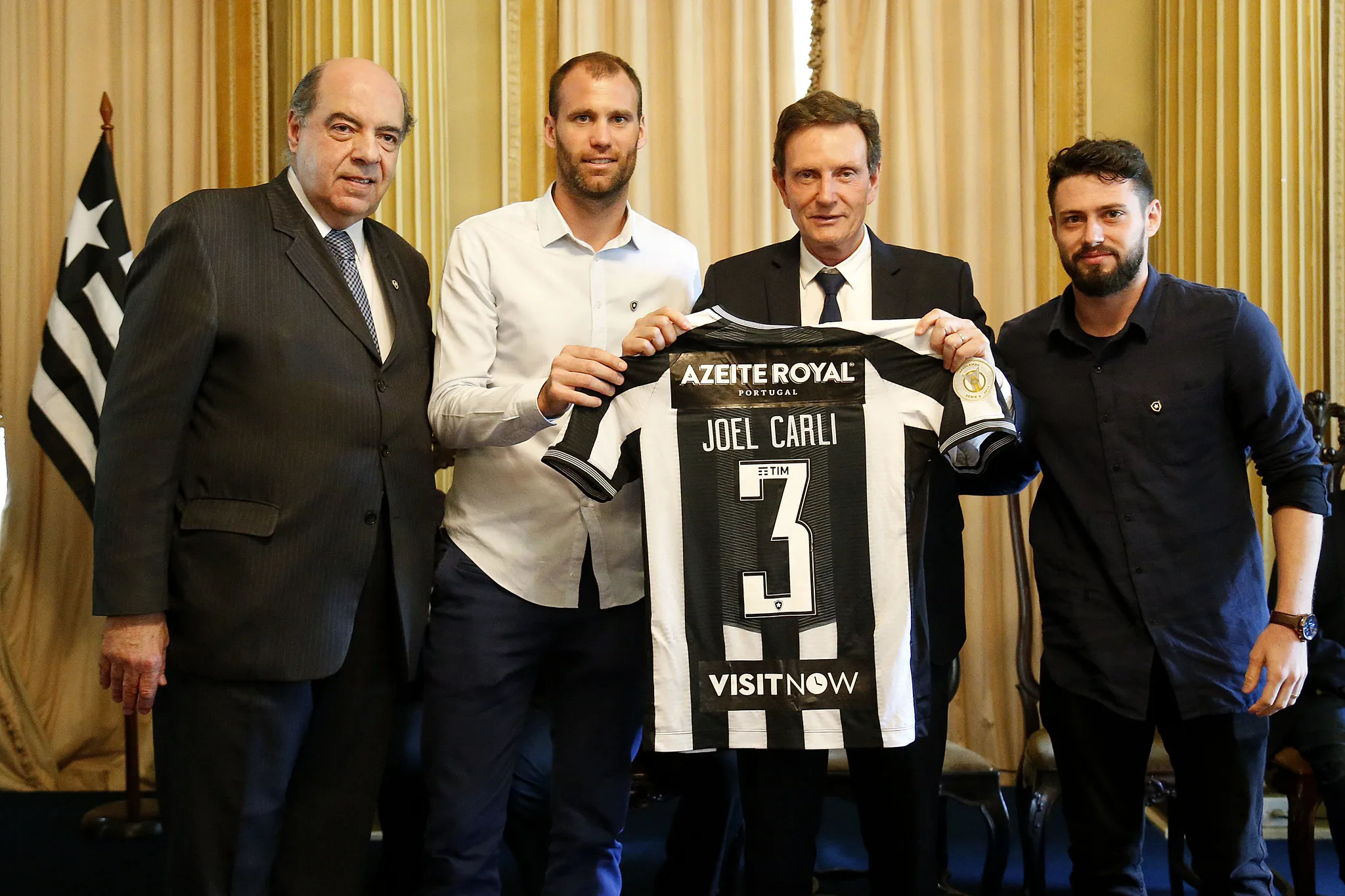 Assinatura da prorrogacao de concessao do Estadio Nilton Santos no palacio da cidade, Botafogo.. 03 de Setembro de 2019, Rio de Janeiro, RJ, Brasil. Foto: Vitor Silva/Botafogo. Imagem protegida pela Lei do Direito Autoral Nº 9.610, DE 19 DE FEVEREIRO DE 1998.