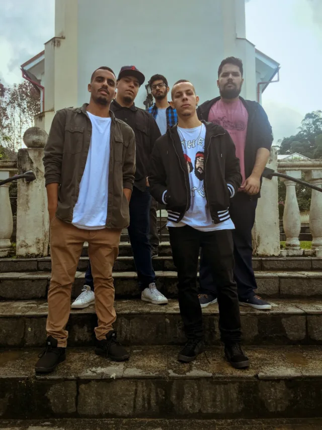 Stoked encerra o mês de outubro com chave de ouro em Vitória