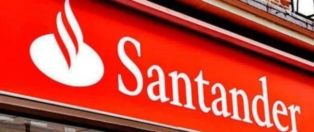 Santander abre 400 estágios com bolsas de R$ 2,3 mil