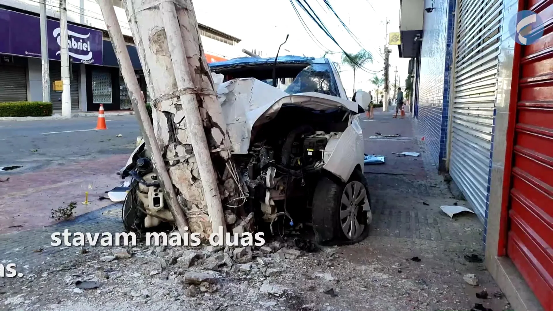 "Era um menino muito bom", conta amigo de rapaz que morreu após bater em poste em Vila Velha