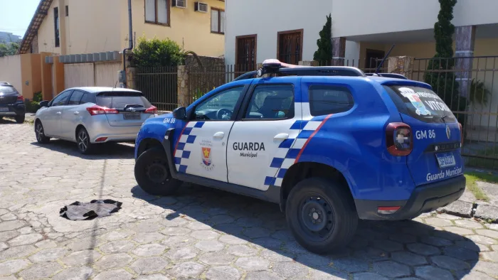 Carro é recuoperado 40 minutos depois do crime