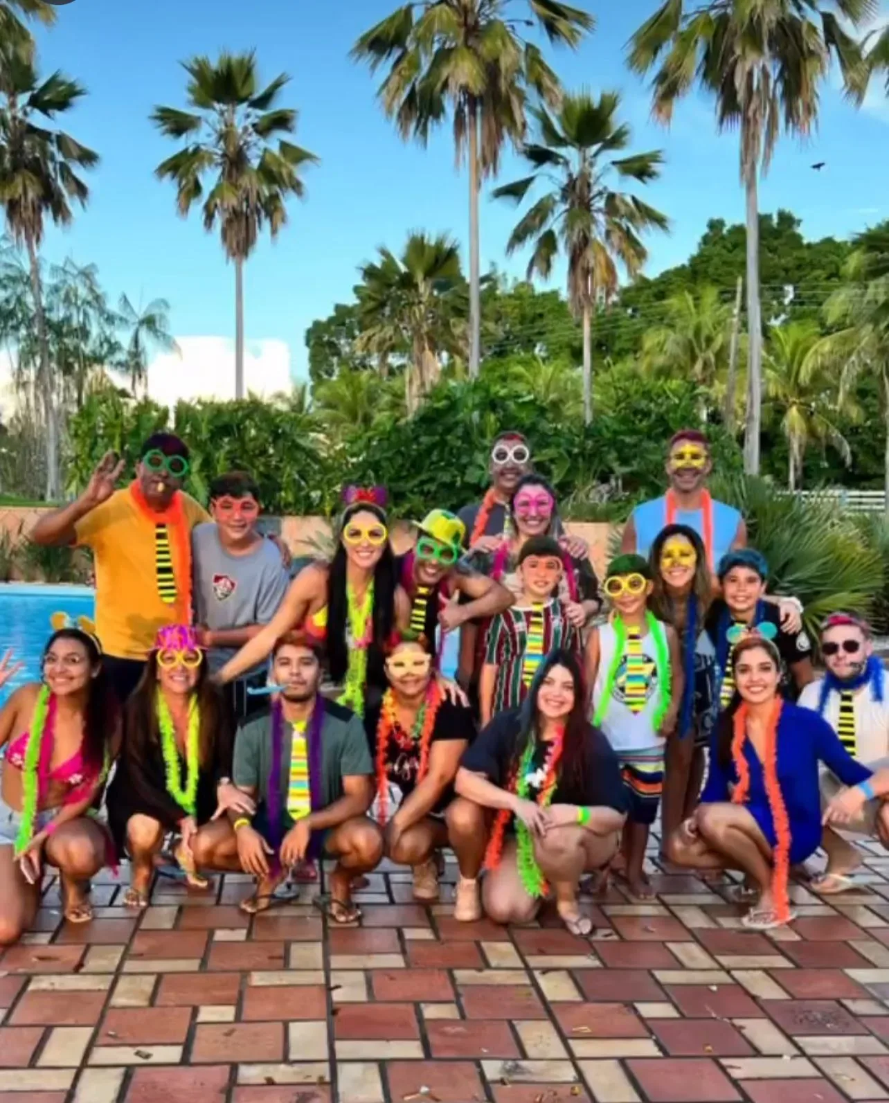 FOTOS | Que luxo! Família Camargo Buaiz curte carnaval na fazenda de Zezé