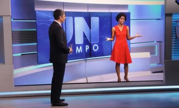 'Oi, sumida!': Bonner brinca com Maju Coutinho durante jornal