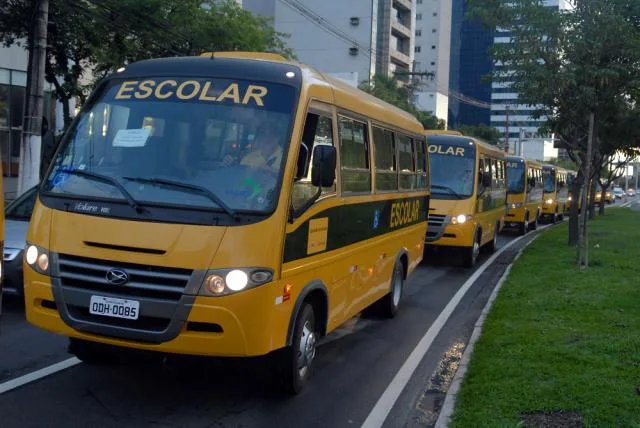 Novas regras para contratação de transporte escolar no Espírito Santo