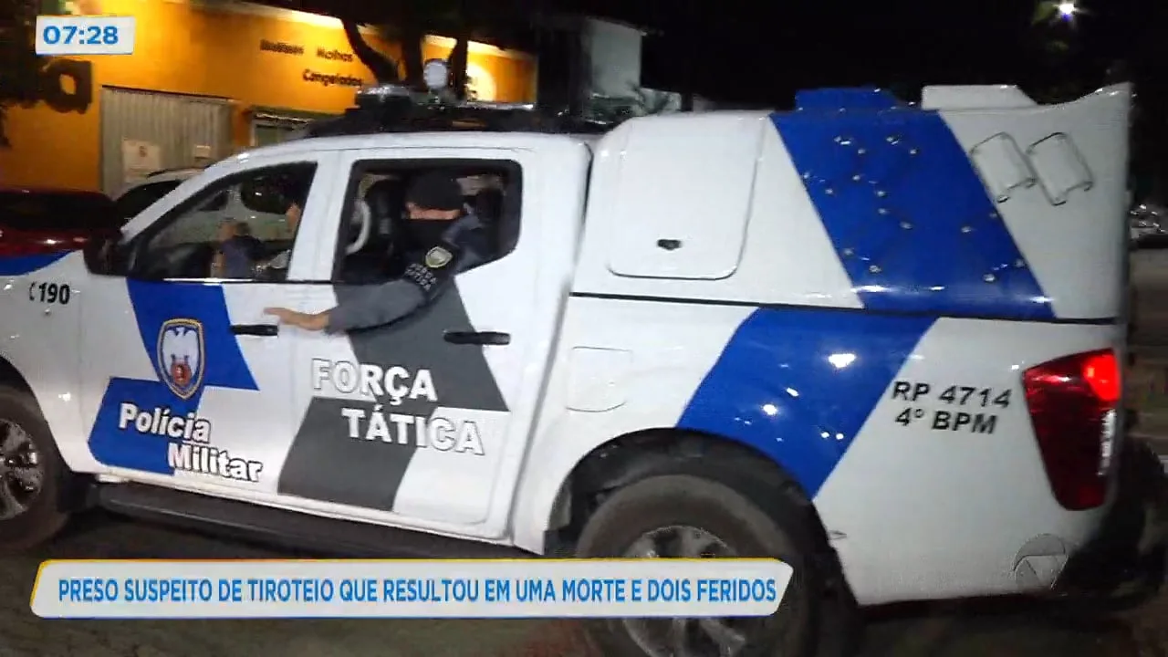 Menino baleado após troca de tiros em VV