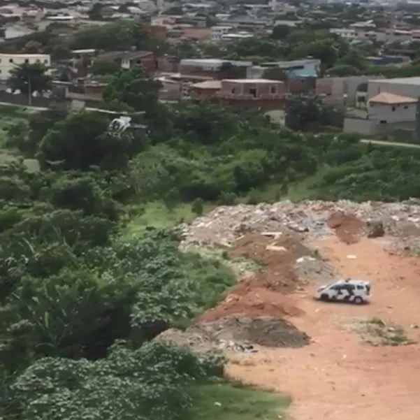 Homem troca tiros com militares e consegue fugir durante perseguição em Cariacica