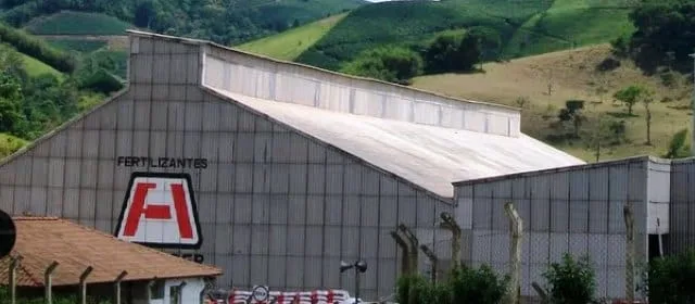 Fertilizantes Heringer abre vaga para eletricista