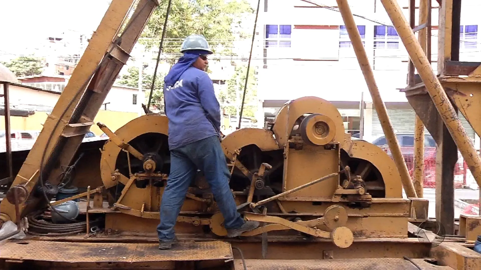 Comerciantes temem desemprego e falência com o fechamento do comércio