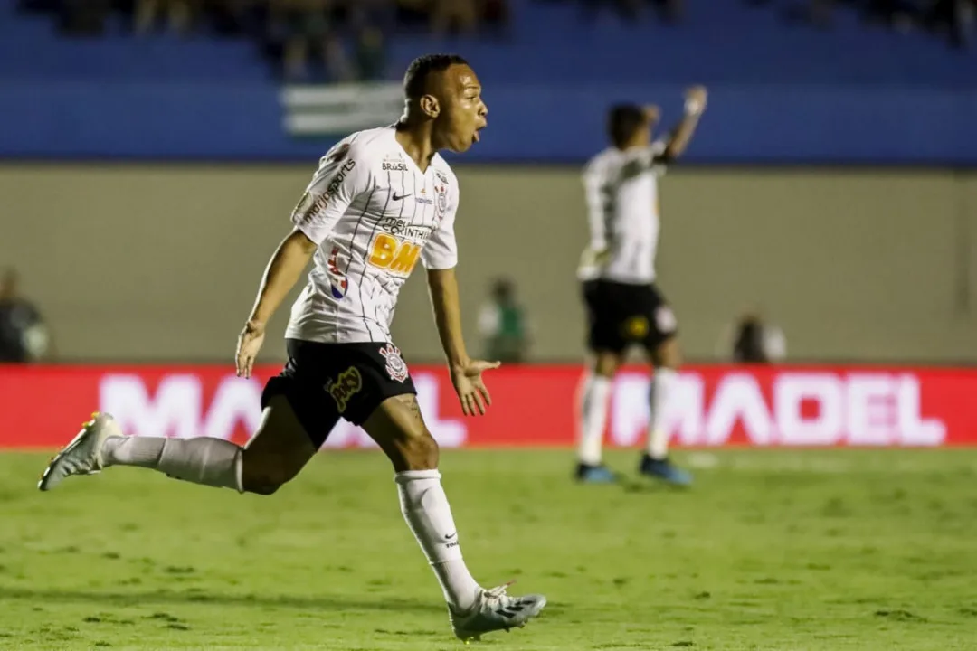 Janderson revela conselho do técnico Carille e celebra primeiro gol pelo Corinthians