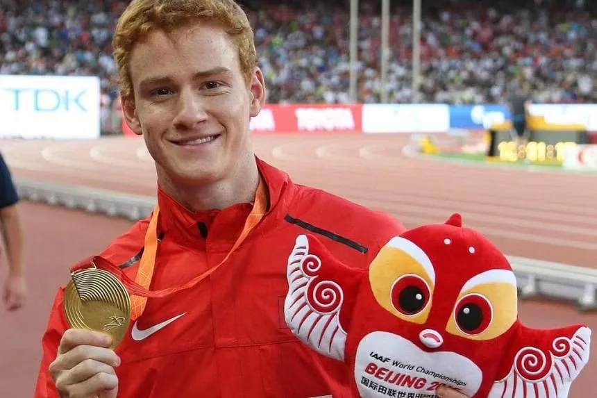 Campeão mundial do salto com vara e finalista na Olimpíada do Rio morre aos 29 anos