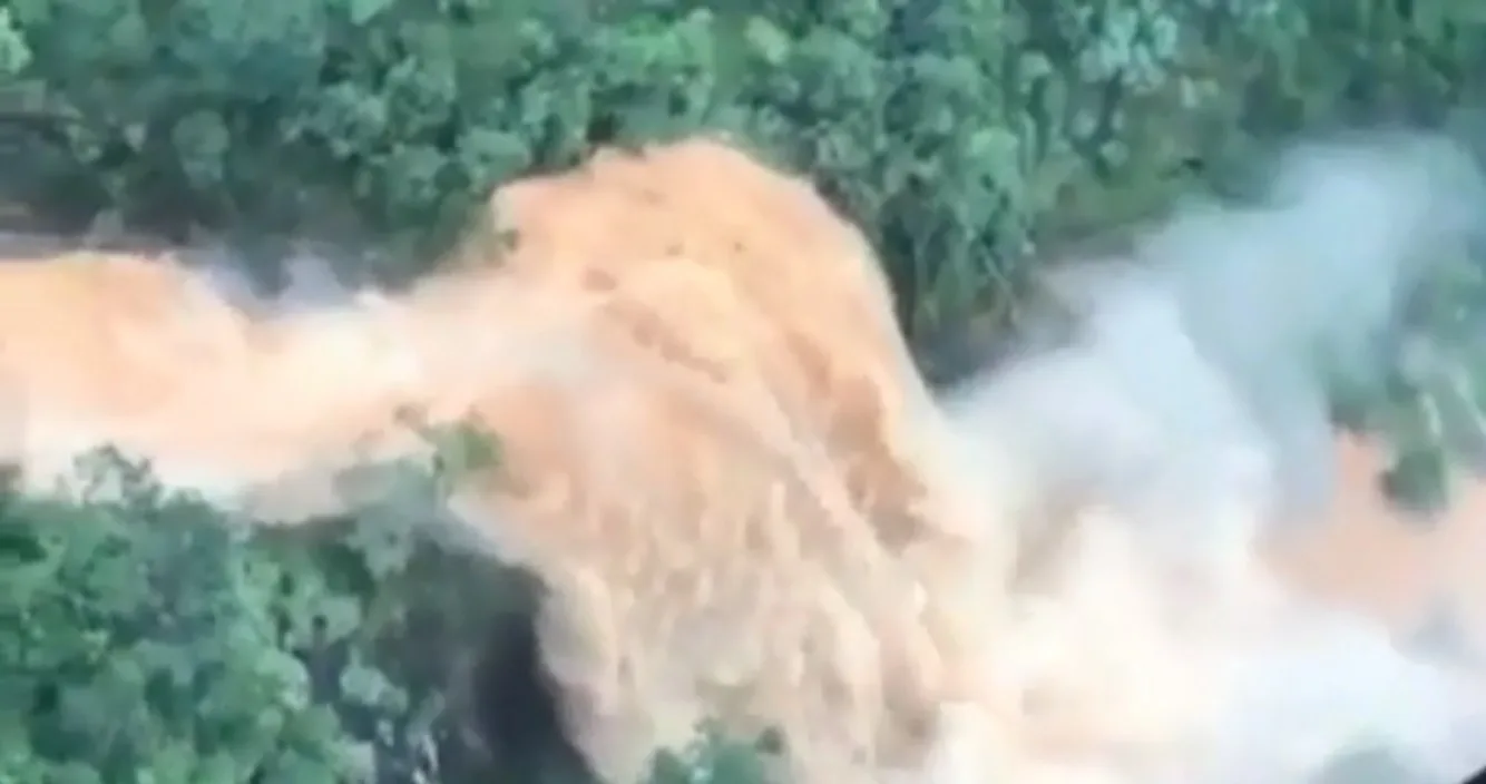 VÍDEO | Volume de água em cachoeiras do ES impressiona após fortes chuvas