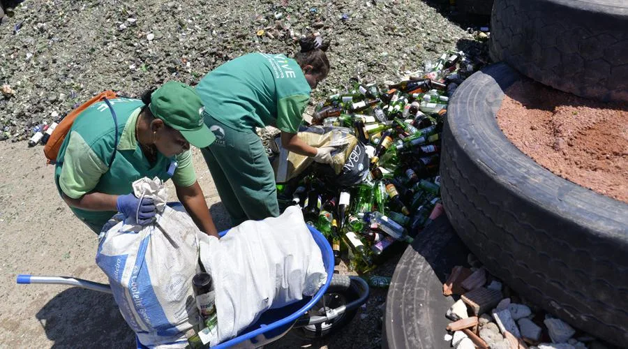 Coleta seletiva: 100% do vidro recolhido em Vila Velha será reciclado