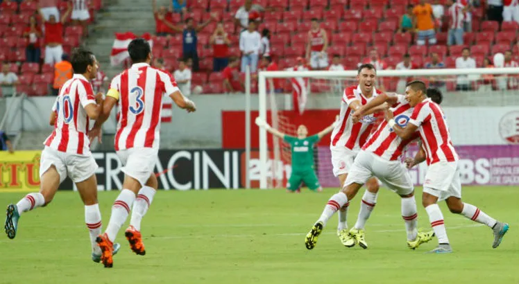 Náutico e América-MG ficam no 0 a 0 na Arena Pernambuco