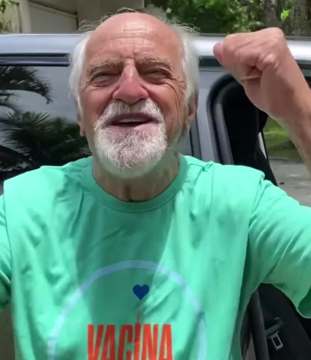 Ary Fontoura aparece nas redes sociais fazendo exercício e diz: Importante é sacudir o corpo