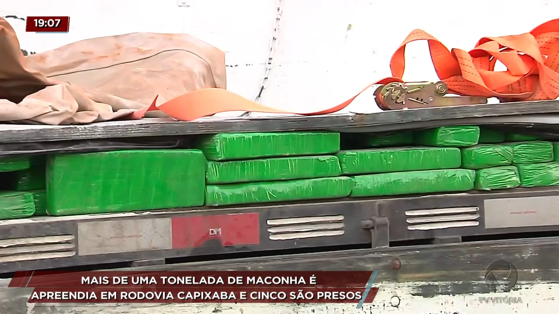 Mais de uma tonelada de maconha é apreendida em Rodovia Capixaba