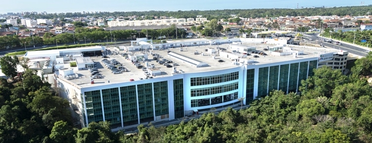 Shoppings da Grande Vitória abrem mais de 70 vagas