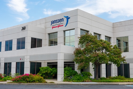 Janssen Pharmaceutica HQ exterior. Janssen Pharmaceuticals is a pharmaceutical company owned by Johnson and Johnson - South San Francisco, California, USA - 2020