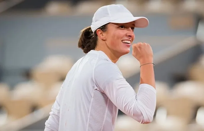 Iga Swiatek vence Sofia Kenin, conquista Roland Garros aos 19 anos e faz história