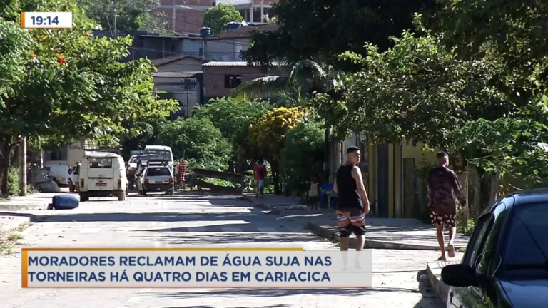 Comunidade está há quatro dias vendo água suja sair das torneiras