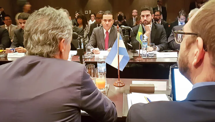 Ministro capixaba discute medidas para agilizar comércio com a Argentina