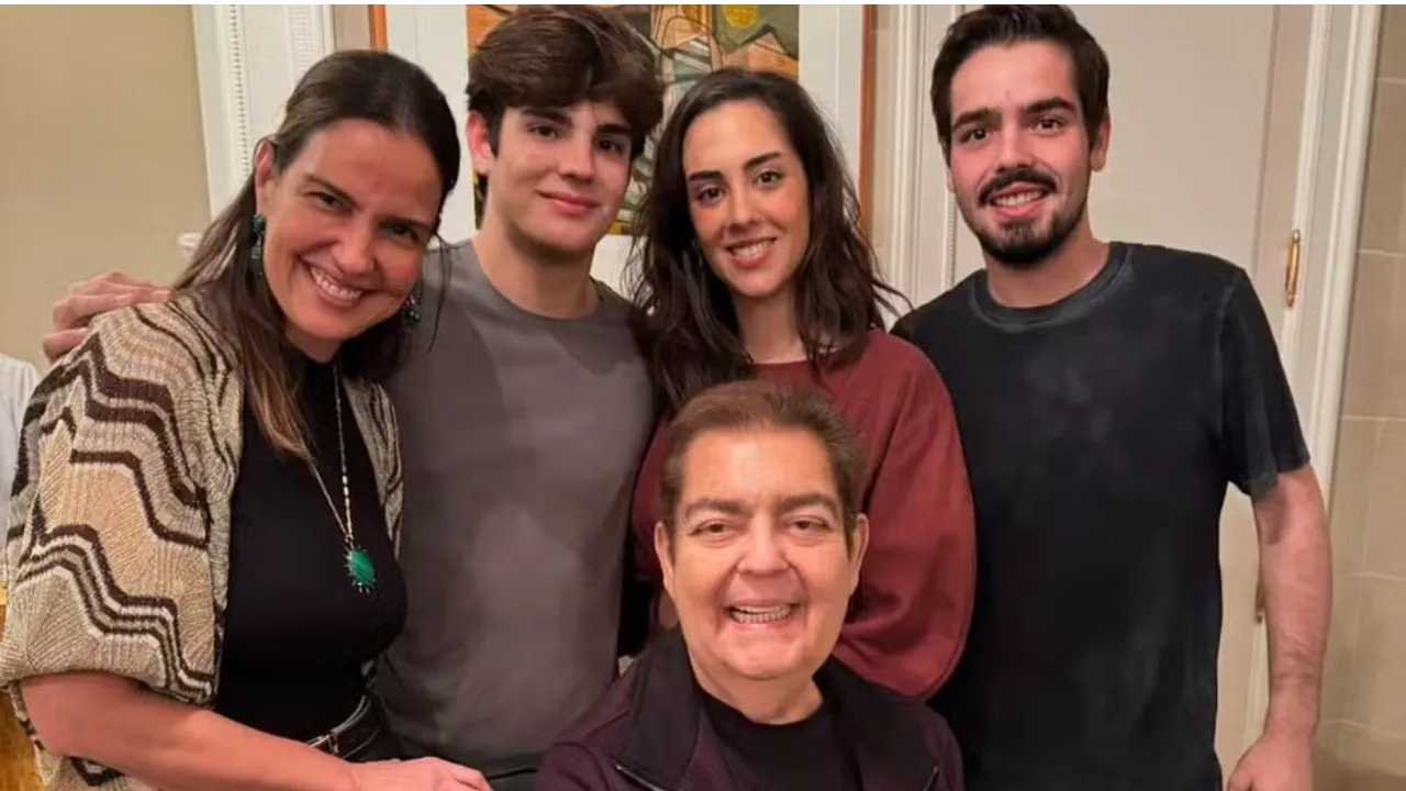 Faustão festeja aniversário do filho caçula após recuperação do transplante de rim