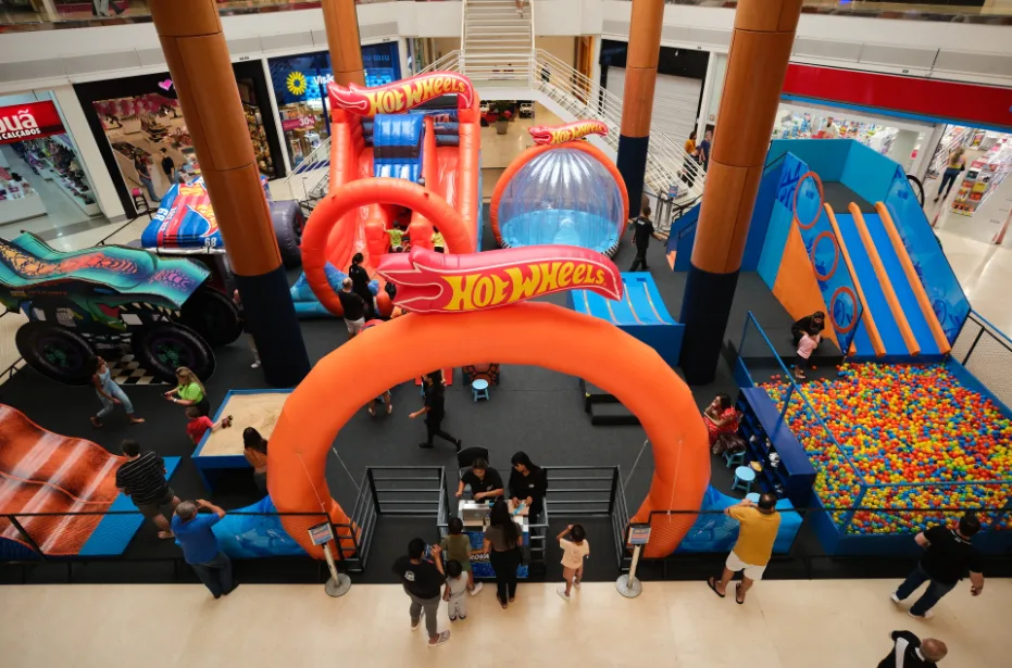 Parque da Hot Wheels chega ao Shopping Vitória