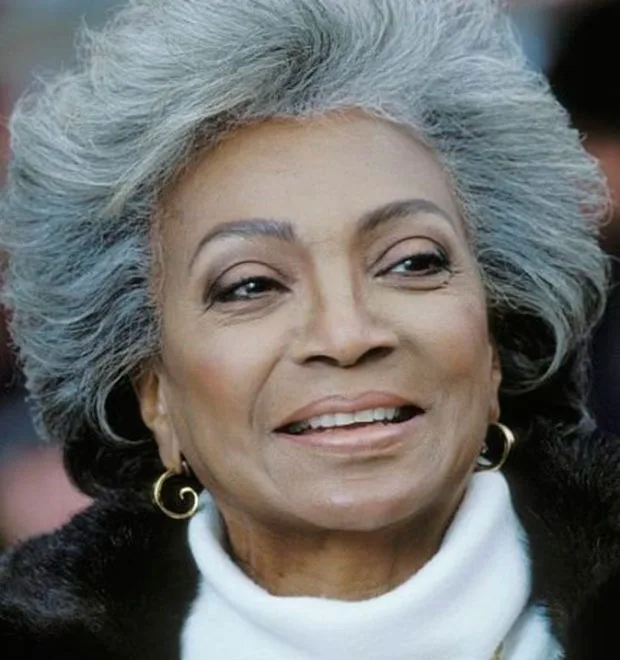 Nichelle Nichols, a tenente Uhura da série Star Trek, está hospitalizada aos 82 anos