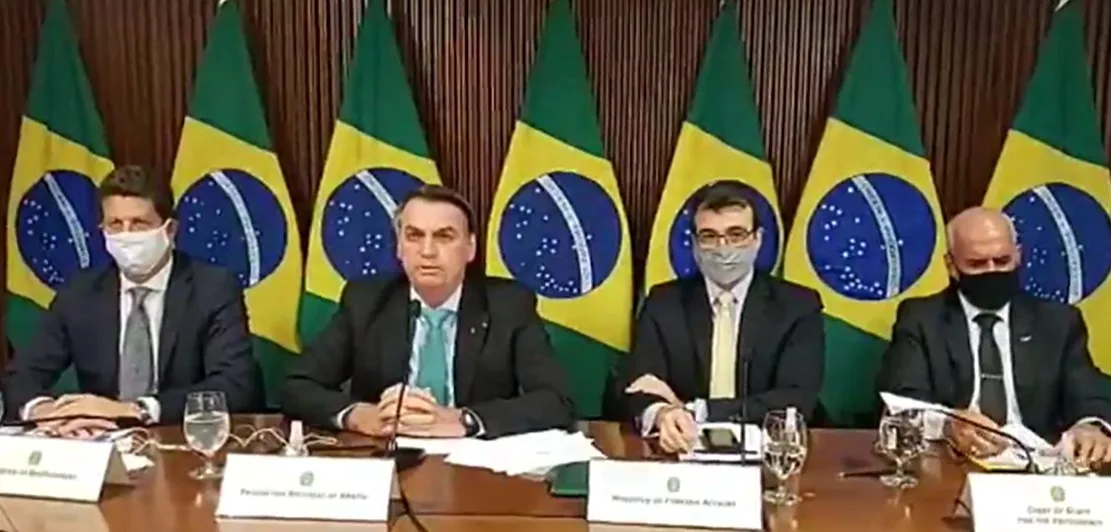 Especialistas criticam política ambiental brasileira