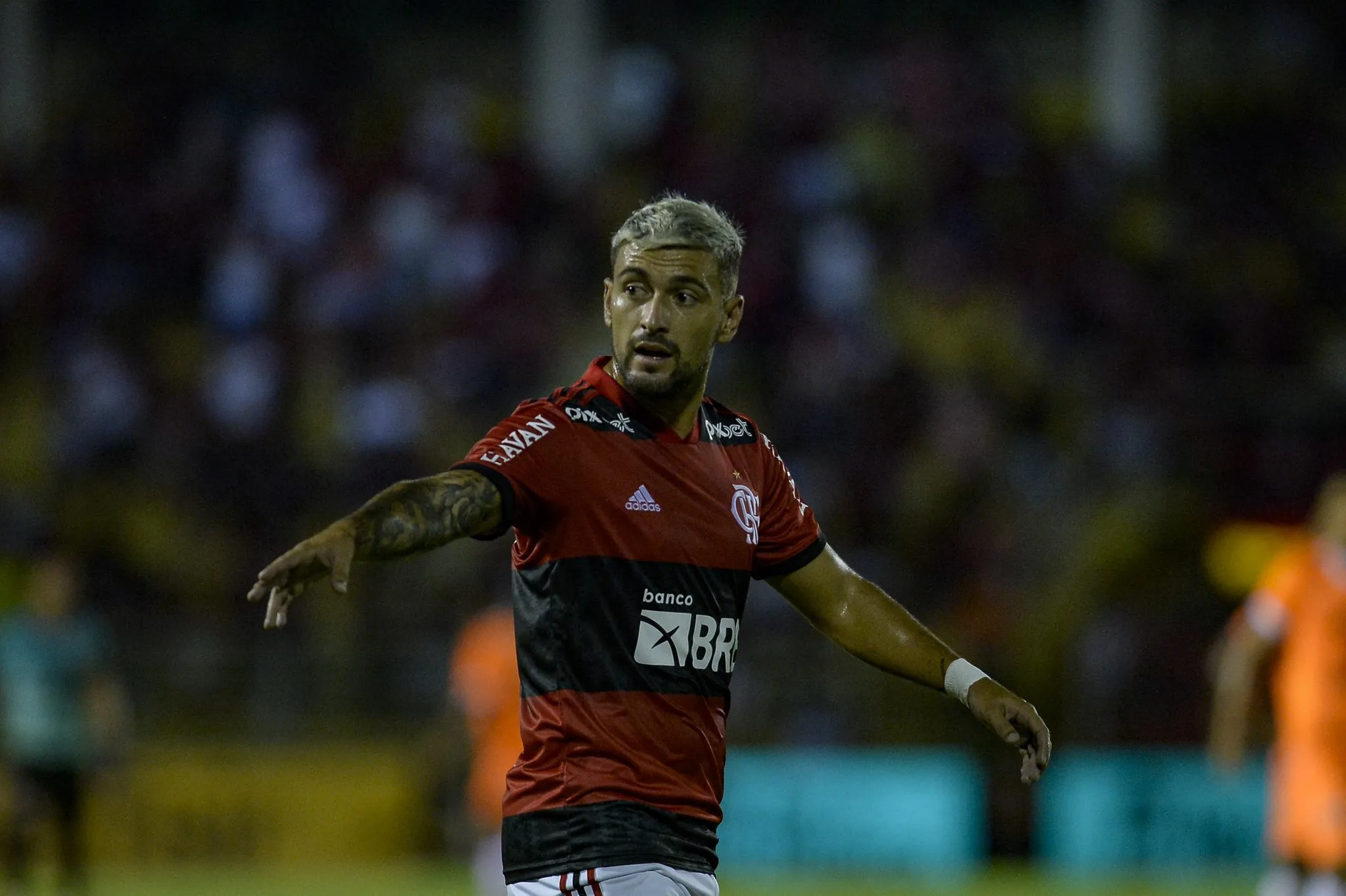 Arrascaeta desfalcará Flamengo nos dois jogos da final do Campeonato Carioca