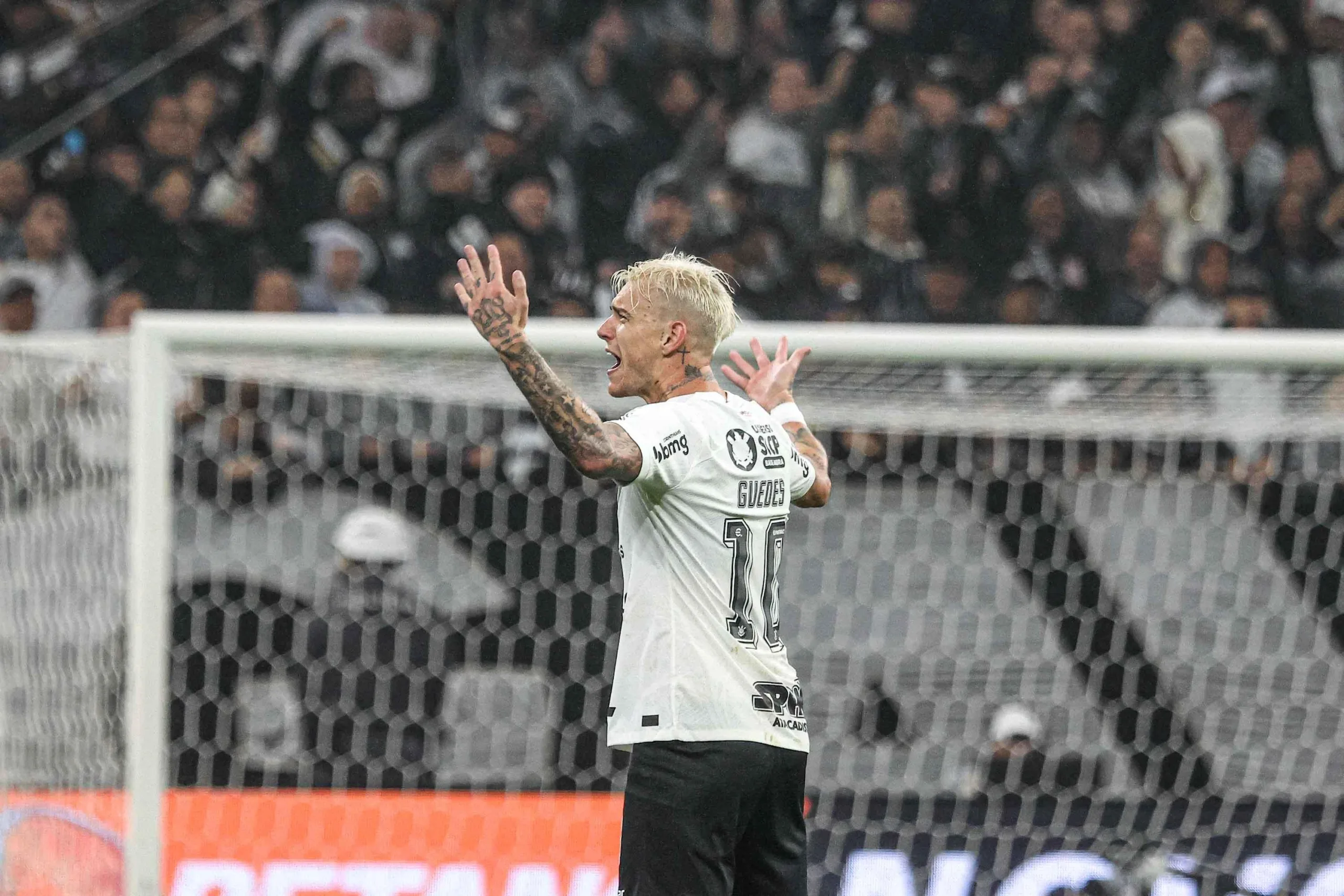 Corinthians 'joga a vida' na Libertadores contra o Independiente