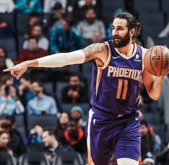 Campeão mundial de basquete, Ricky Rubio anuncia pausa na carreira para cuidar da saúde mental