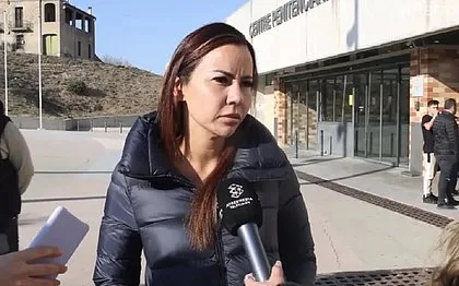 Ex-mulher de Daniel Alves se arrepende por defender jogador: "Fui usada"