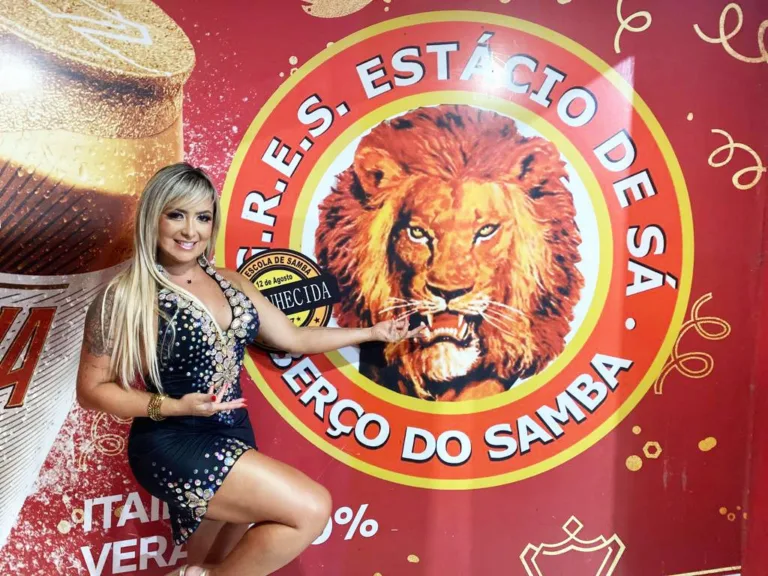 Carnaval: com samba em homenagem ao Flamengo, Estácio de Sá exibe nova musa