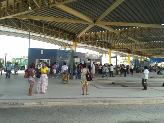 Paralisação surpresa: Terminal de Itaparica fechado e atrasos em várias linhas de ônibus na GV