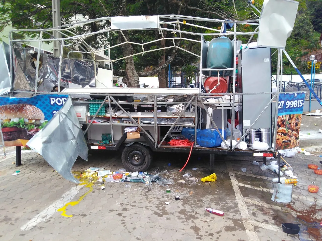 Trailer de lanches explode em Domingos Martins. Veja o vídeo!