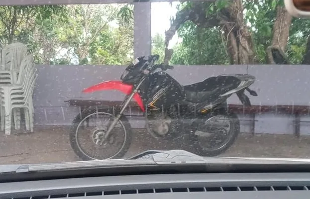 Motoboy é assaltado por quatro criminosos armados em Vila Velha