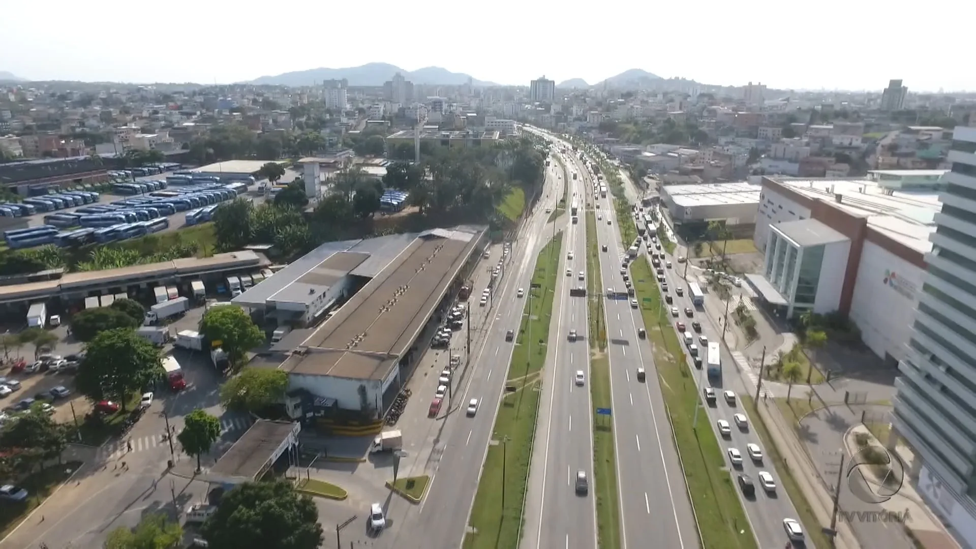 Cariacica faz aniversário e ganha obras