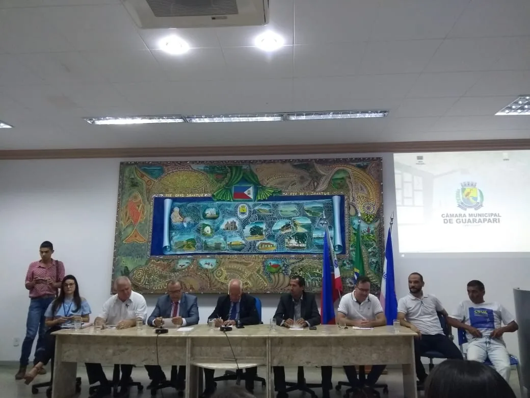 Presidente e vice da Comissão de Saúde da Ales se reuniram com vereadores para debater a saúde pública de Guarapari e a obra do hospital municipal