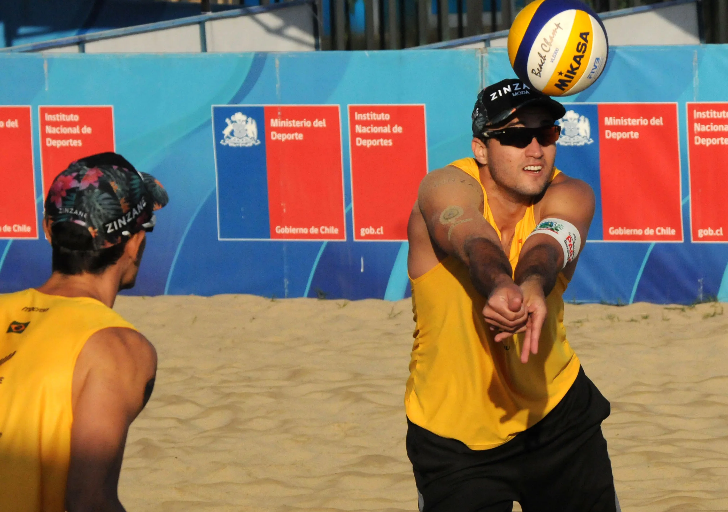 Capixaba André e George caem para campeões olímpicos no Mundial de Vôlei de Praia