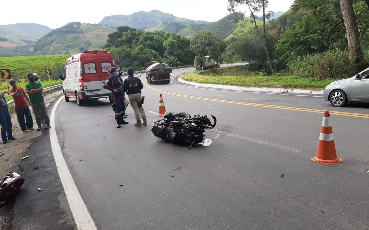 Motociclista morre em acidente com caminhão na BR 262 em Viana