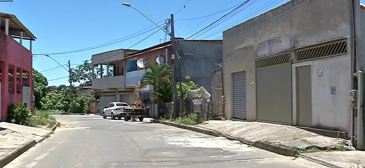 Homem é assassinado a tiros no bairro Nova Carapina na Serra