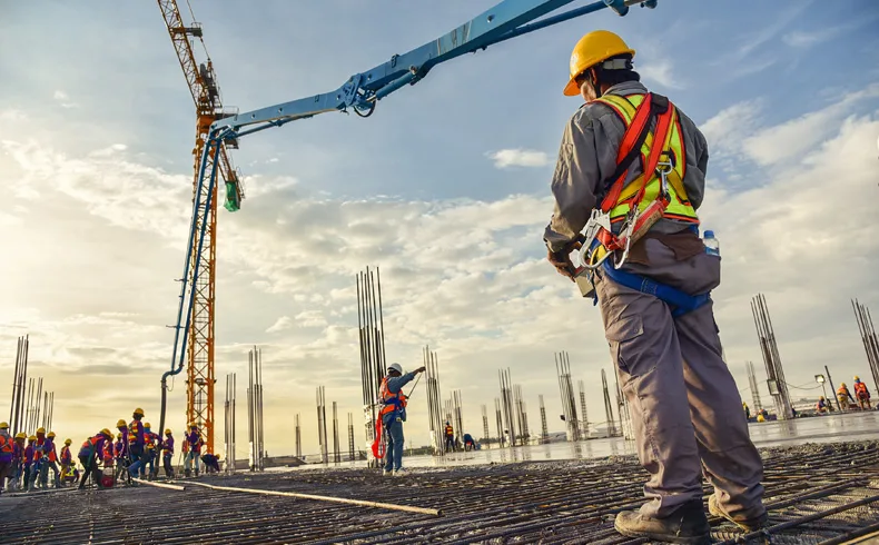 Empresa de Vila Velha abre mais de 500 vagas para construção civil