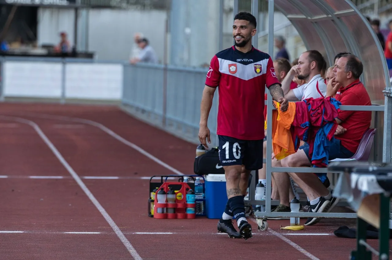 Com protagonismo, atacante capixaba vive grande fase na Lituânia