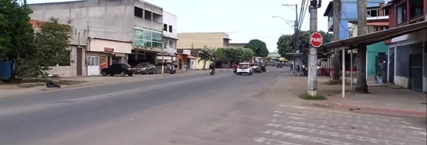 Homem é esfaqueado nas costas durante briga na Serra