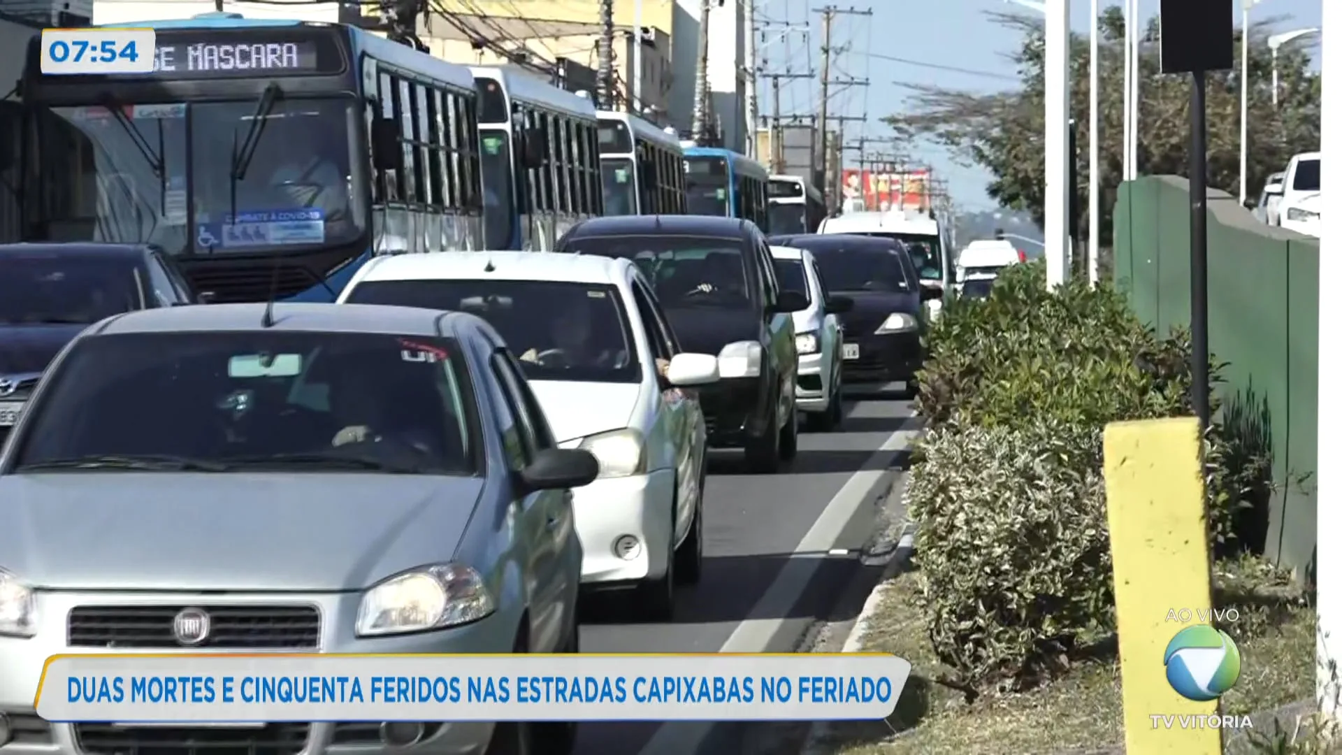 Duas mortes e 50 feridos nas estradas capixabas no feriado